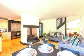 Living area - Northern Hideaways, Apple Store  (Northumberland)