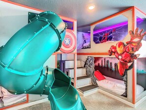 Children’s area - 1209 Challenge: 8 BR, 5 BA House in Davenport, Sleeps 18 (Davenport)