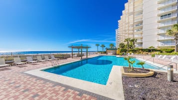 Indoor pool, outdoor pool