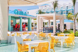 Outdoor dining - Swim-Up Suite/Infinity Pool/Private Terrace/Caribbean Sea Views ; Adults-Only (Puerto Morelos)