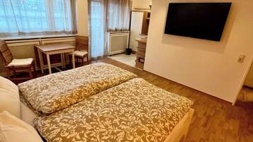 1 Schlafzimmer, Bügeleisen/Bügelbrett, WLAN, Bettwäsche