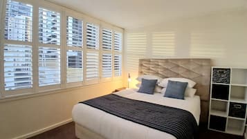 Superior Apartment, 3 Bedrooms, City View | 3 bedrooms, desk, laptop workspace, iron/ironing board