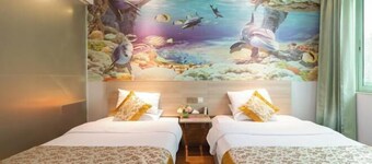 Silver Spring Hotel (Shenzhen Yuanling Subway Station)