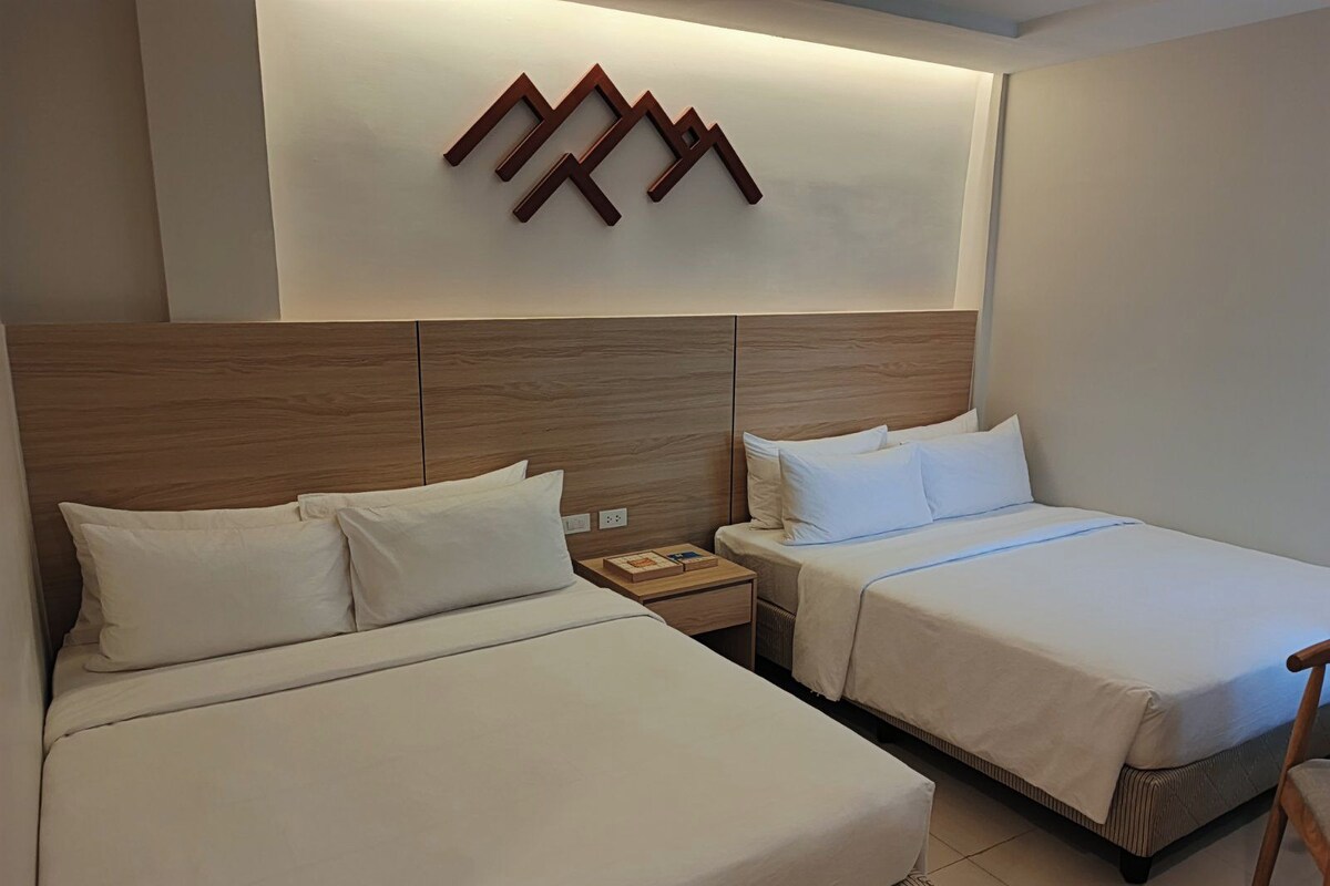 Family Quadruple Room | Minibar, desk, iron/ironing board (on request), WiFi (free)