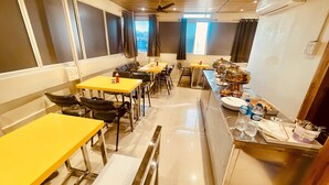Ảnh chưa phân loại, 2 trong số 60 ảnh, nút