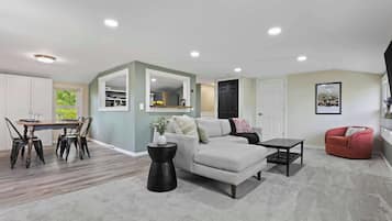 电视、书、办公室