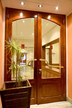 Lobby. Nuevo Hotel Colón