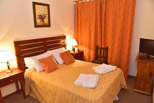 Room - Nuevo Hotel Colón (Chascomus)