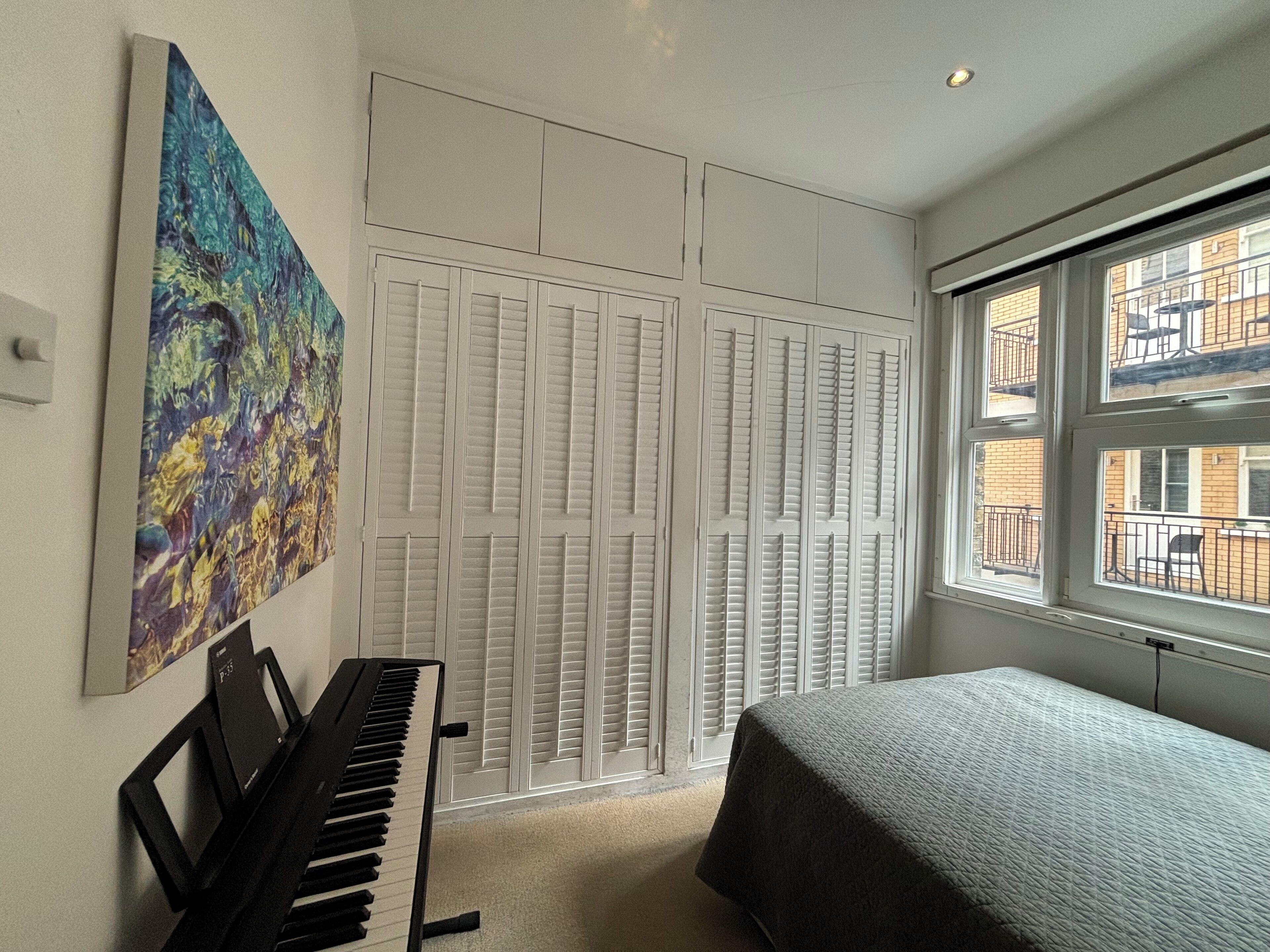 1 soverom, strykejern/-brett, internettilgang og sengetøy