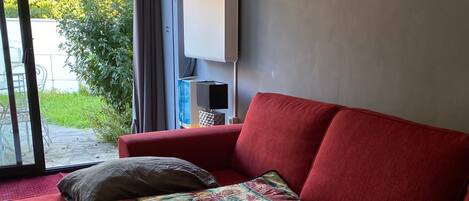 1 chambre, fer et planche à repasser, Wi-Fi, draps fournis