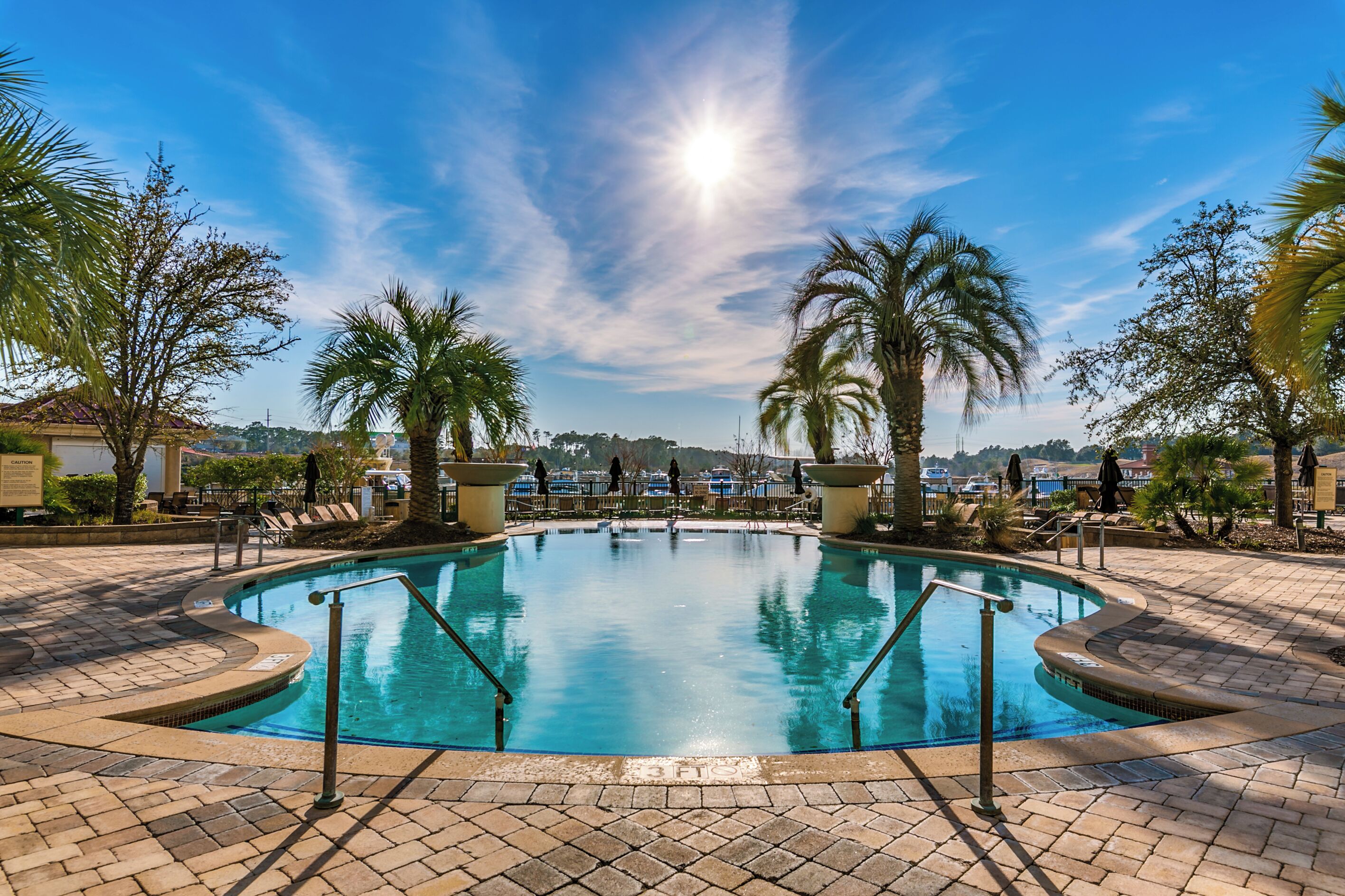 Piscine couverte, piscine chauffée