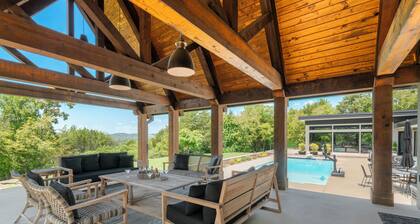 Summer Flash Sale* I Above Nashville Sanctuary I Pool I Fire Pit I Studio