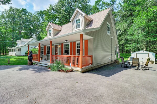 House (3 Bedrooms) | Interior - 7 Mi to Big Boulder: Resort-style Poconos Retreat (Albrightsville)