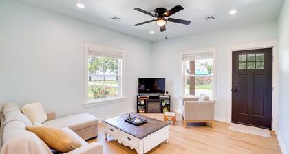 Eufaula Vacation Rental: Walk to Lakeside Beaches!