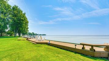 House (2 Bedrooms) | Property grounds