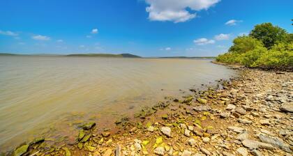 Pet-friendly Mcalester Home w/ Lake Eufaula Access