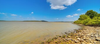 Pet-friendly Mcalester Home w/ Lake Eufaula Access