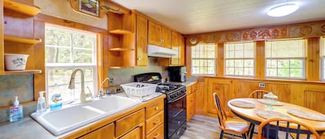 House (2 Bedrooms) | Bahagian dalam
