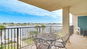 Apartamento (2 Bedrooms) | Parte interna