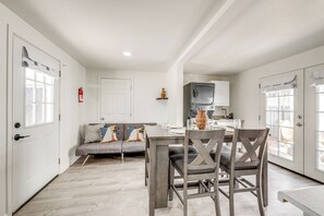 House (1 Bedroom) | Interior