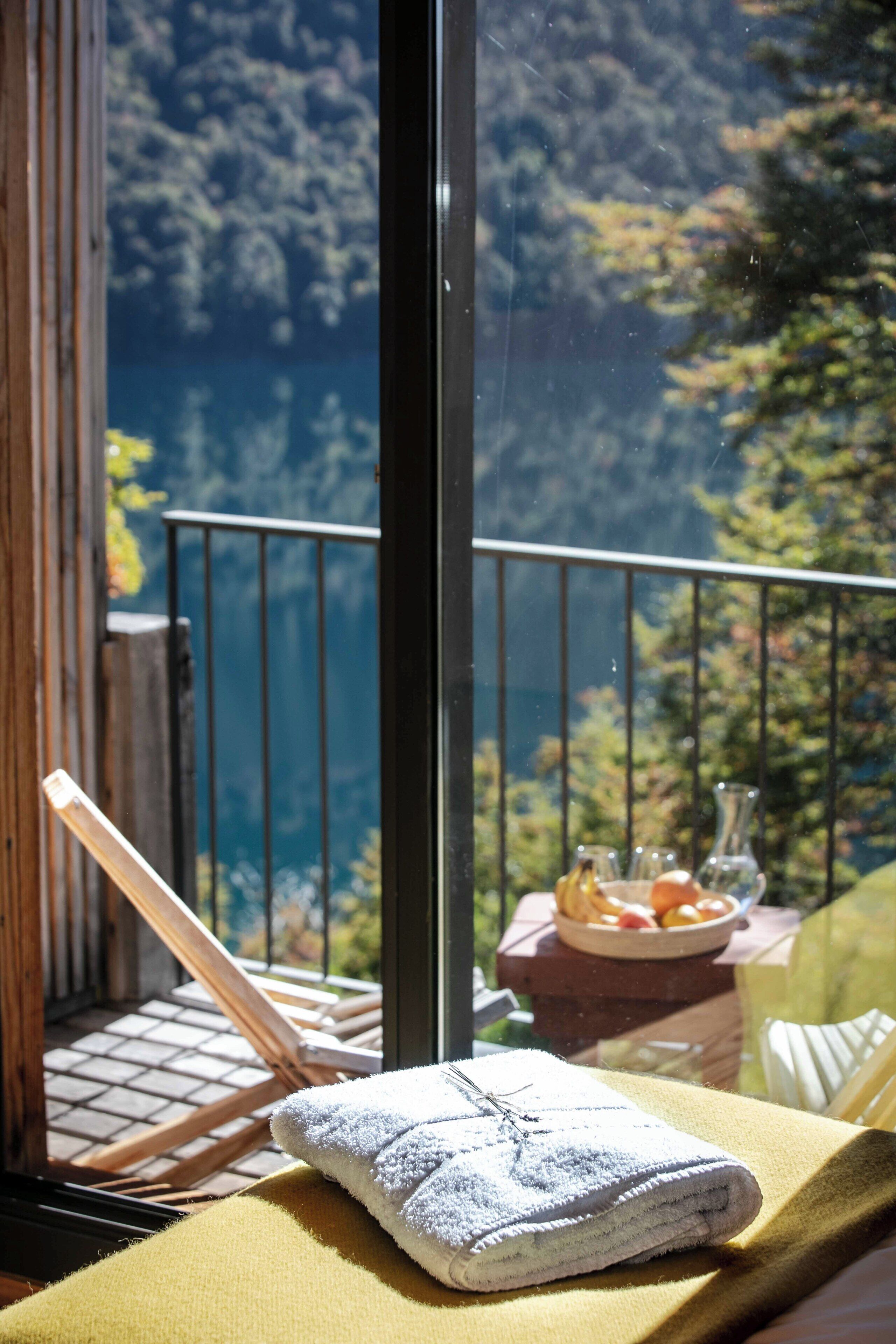 Standard Room, Balcony, Lake View