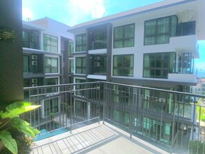 Appartement, 1 chambre, accessible aux personnes à mobilité réduite, balcon | Enceinte de l’hébergement