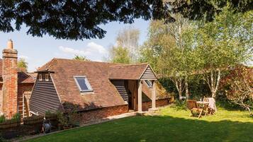 Apartment | 1 bedroom, Internet