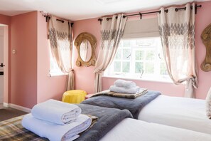 Ferienhaus | 4 Schlafzimmer, Internetzugang