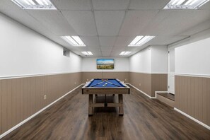 Games room - Cozy Winter Escape • 1 Hr from NYC • Trails Nearby (Suffern)