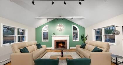 Group Spring Retreat | Fun Games & Gourmet Kitchen