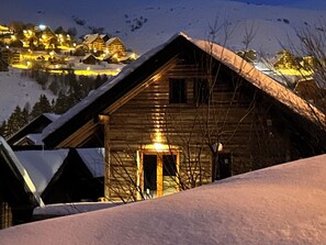Exterior - Petit Chalet Complétement Rénové Donnant sur la Vallée de Maurienne, ski au Pied (Saint-François-Longchamp)