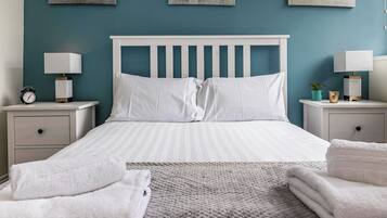 Maison, 4 chambres | 4 chambres, fer et planche Ă repasser, Wi-Fi gratuit, draps fournis