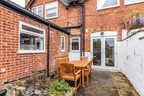 Exterior - Dovecote House (Nottingham)