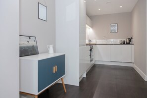 Apartamento, 1 habitación | Cocina privada | Frigorífico, microondas, horno y lavavajillas