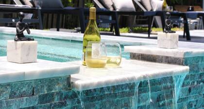 FoxStays Private Resort