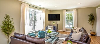 Your Perfect Blend Of Views And Fun! 3 Bedroom Home by RedAwning