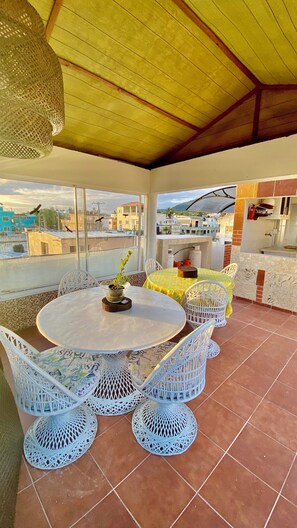 Dining room - Studio Accommodation Near the Malecón Puerto Plata (Puerto Plata)