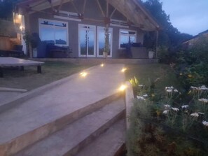 Exterior - BOULEVARD INN MT MERU (Arusha)