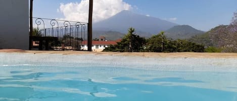Utomhuspool