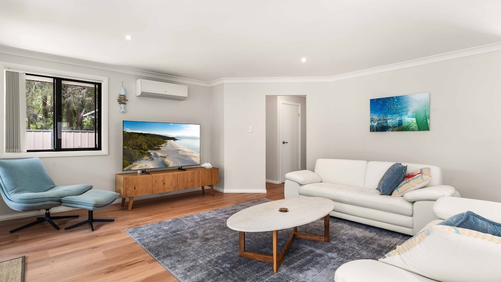 White Sands Villa By Experience Jervis Bay - ハスキッソン