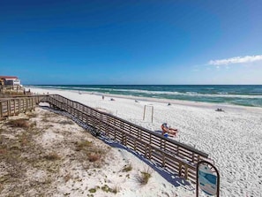Beach nearby - Tranquil Haven by Southern Vacation Rentals (Santa Rosa Beach)