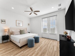 Huis, Meerdere bedden, toegang tot zwembad (Coastal Haven C - No Pets Allowed) | 10 slaapkamers, individueel gedecoreerd, individueel gemeubileerd