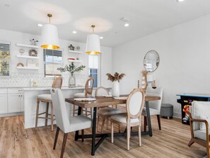 House, Multiple Beds, Pool Access (Coastal Haven C - No Pets Allowed) | Dining