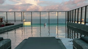 Estúdio básico | Piscina | Piscina externa