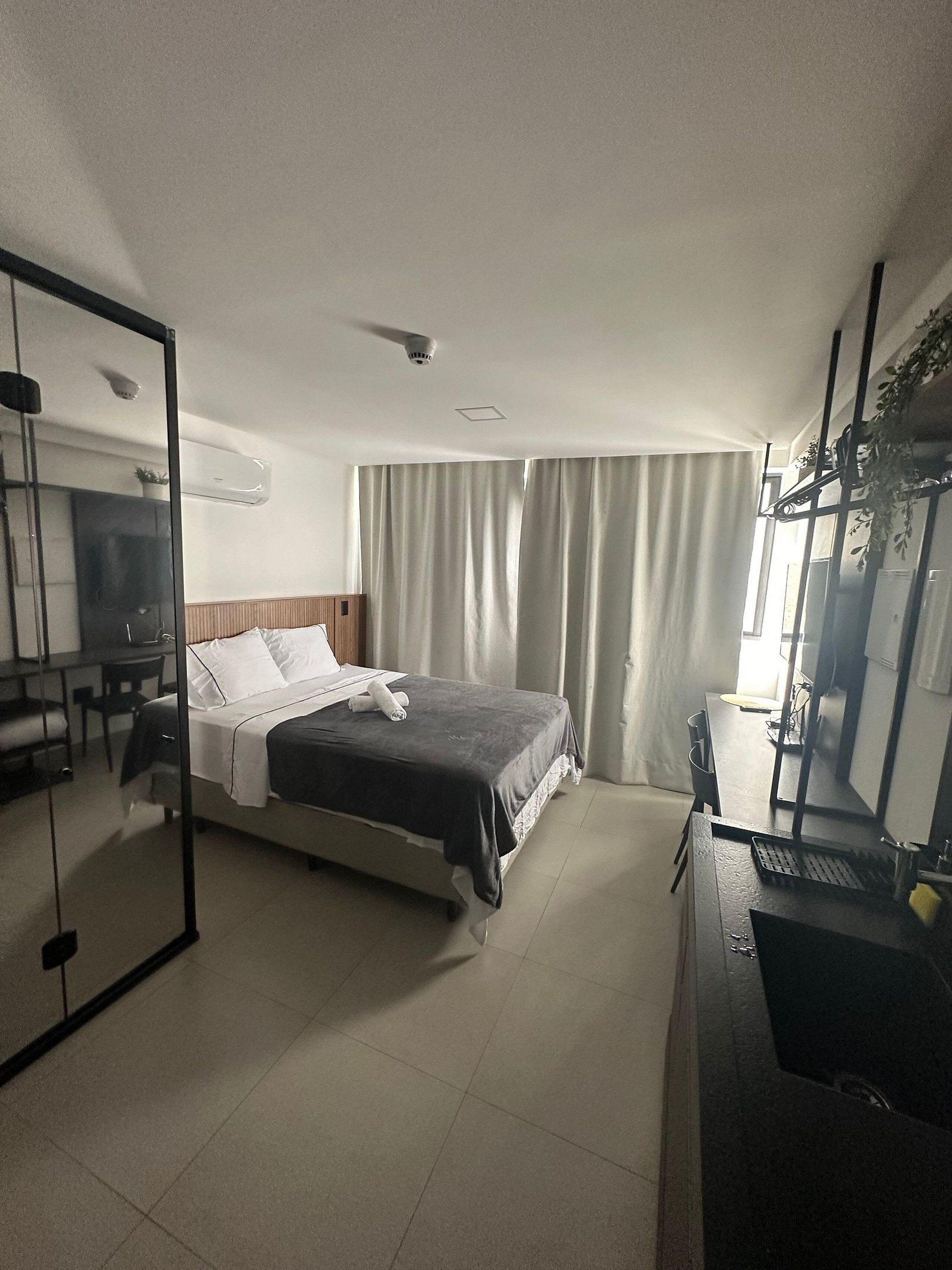 Espaço de trabalho para notebook, Wi-Fi de cortesia