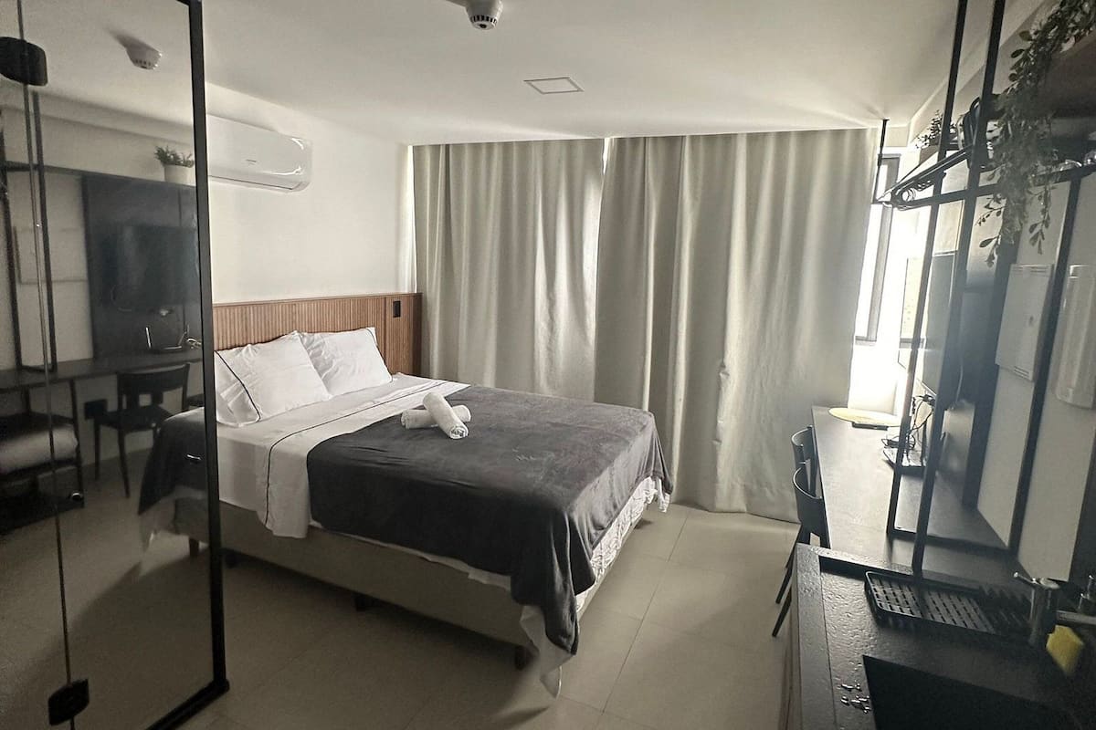 Espaço de trabalho para notebook, Wi-Fi de cortesia