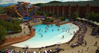 3Bed Deluxe at Great Smokies Lodge!