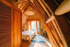 1 bedroom, bed sheets - Maha Hati at Mahajiva

 (Bali)