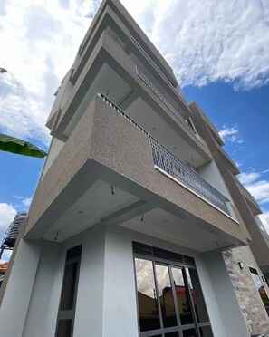 住宿正面