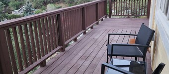 LUXURY 2-bedroom house in brilliant Bisbee with BREATHE taking views